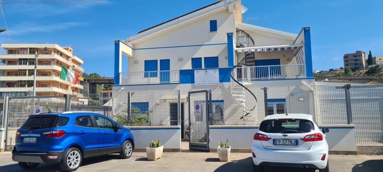 Villa Silvestro Порто Емпедокле Екстериор снимка